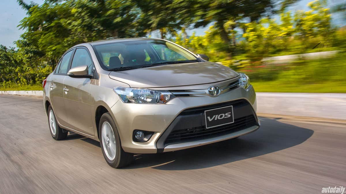 Thuê xe 4 chỗ Toyota Altis 2018 sang trọng tại đây để được giảm giá
