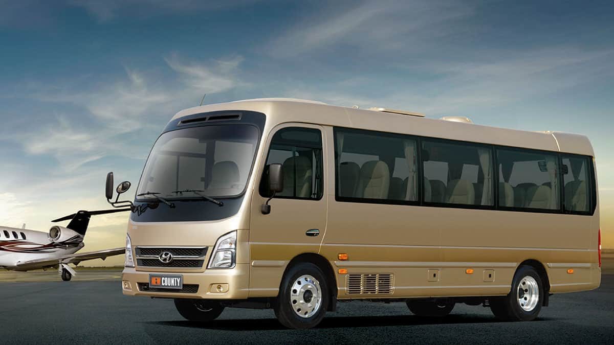 Công ty DKT Transport là địa điểm cho thuê xe  29 chỗ thương hiệu Hynudai County chất lượng giá rẻ