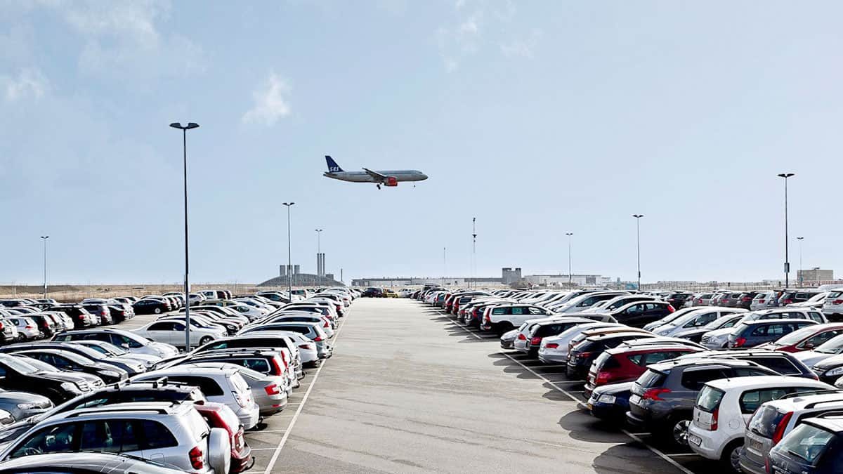 Công ty cho thuê xe ra sân bay có mức giá hợp lý