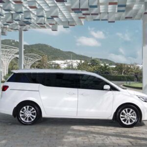Có thể thuê xe Kia Sedona 7 chỗ đẹp, chất lượng với giá ưu đãi tại DKT Transport