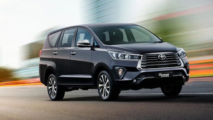 Toyota Innova at DKT Transport with full facilities