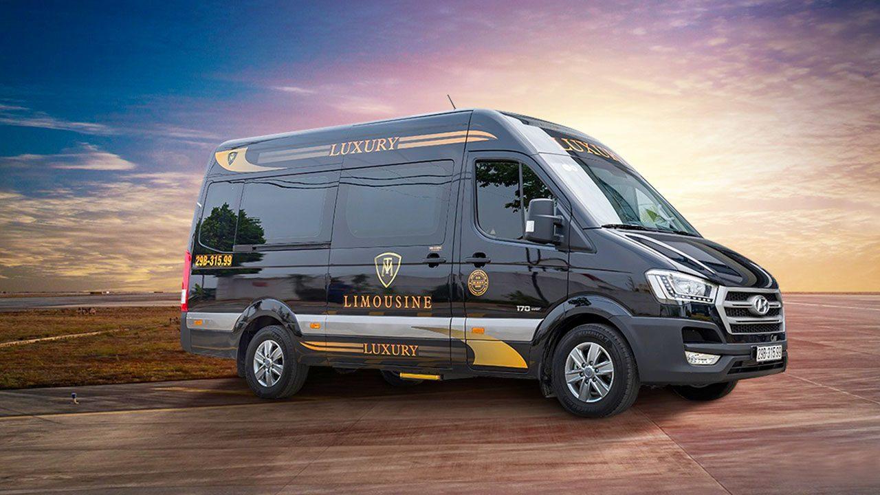 MT Limousine Ford 9 chỗ