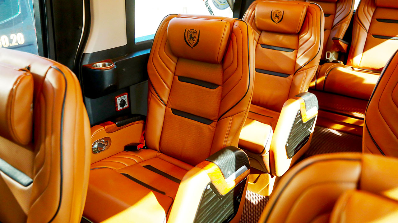 Xe Limousine ghế ngồi