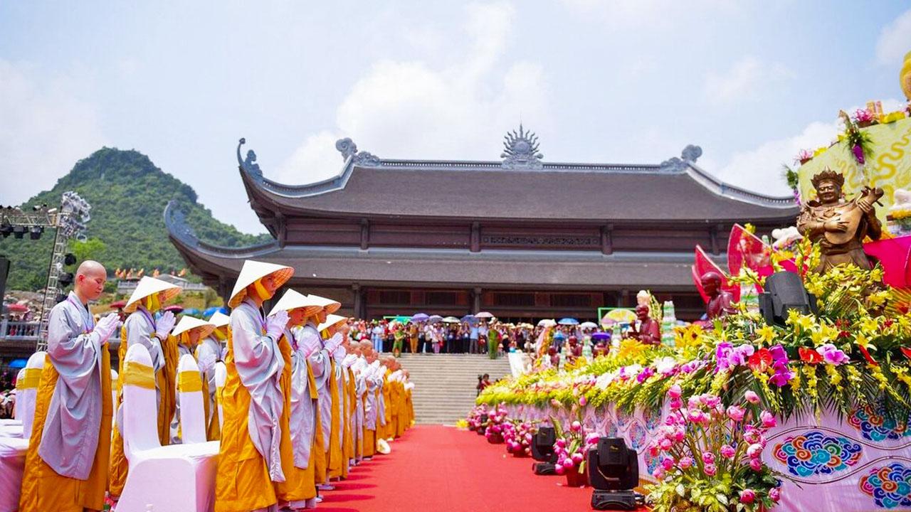 Kinh nghiệm đi lễ hội