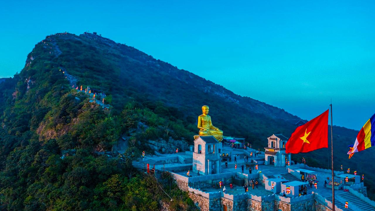 Khu du lịch Yên Tử