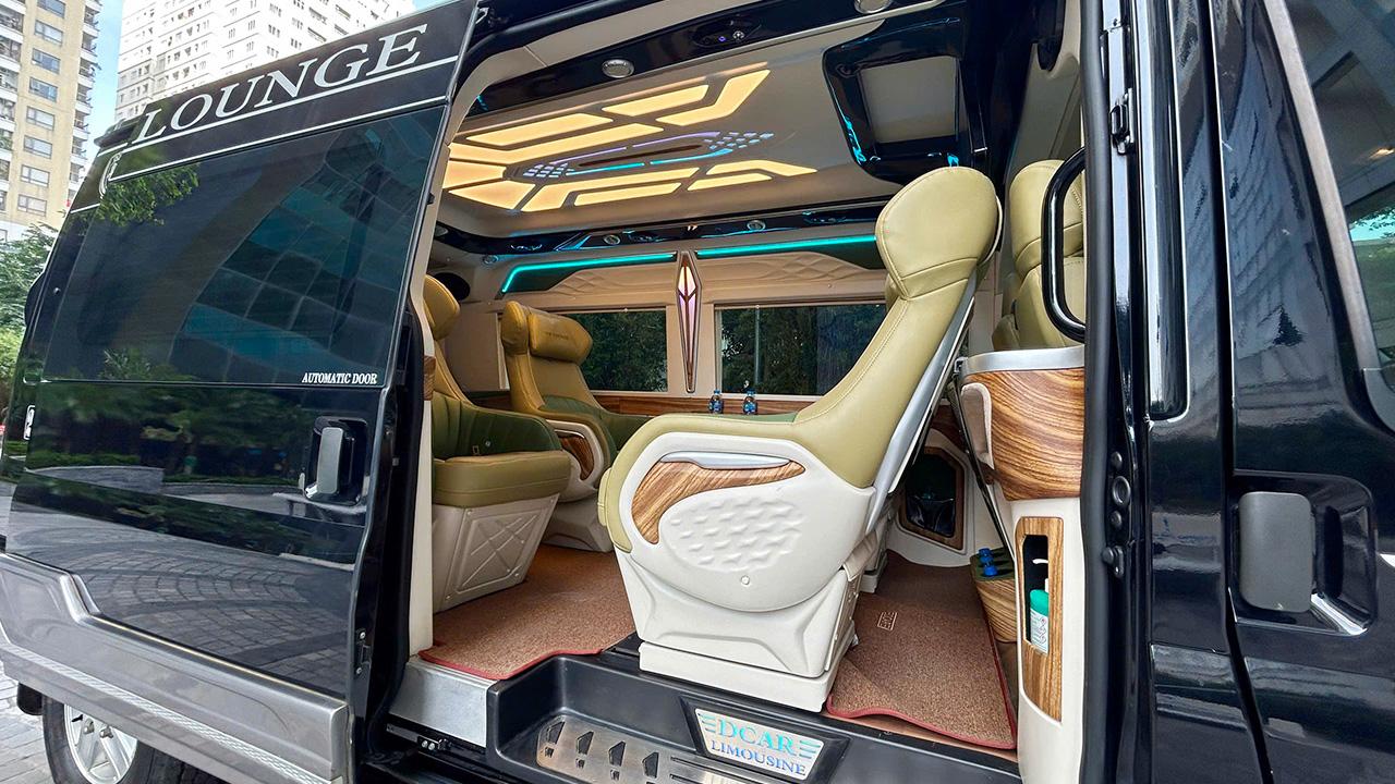 Dịch vụ thuê xe Limousine 9 chỗ Hà Nội an toàn và chuyên nghiệp