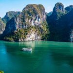 Khu Du Lịch Hạ Long: Điểm Tham Quan, Ẩm Thực & Lịch Trình Tối Ưu Khu Du Lịch Hạ Long