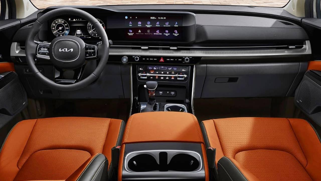 KIA Carnival có tiện nghi hàng đầu