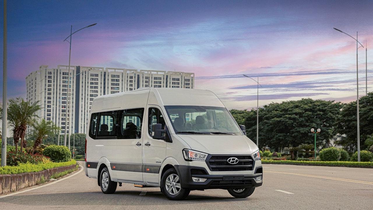 Thuê xe 16 chỗ đưa đón học sinh